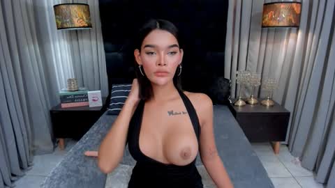 lianafoxontop online show from March 4, 6:43 am