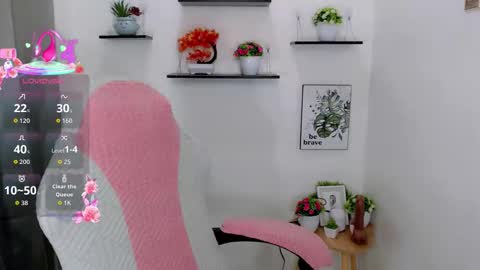 Liane online show from April 8, 3:59 pm