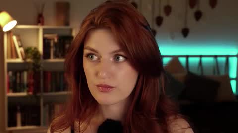 Lianna online show from March 6, 4:17 pm