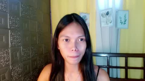 Ms LIANNE online show from May 28, 2:09 am