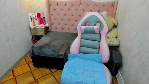 Grace online show from March 12, 4:11 pm