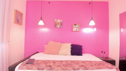 liapinket online show from April 10, 12:43 pm