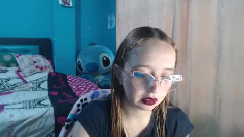 Lia Roberts online show from February 12, 12:01 pm