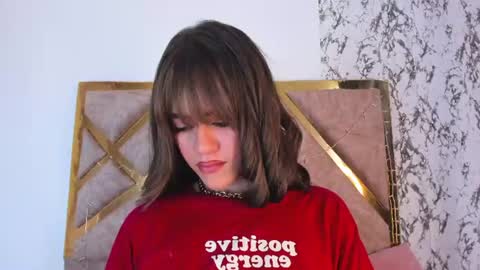 liaross online show from June 13, 6:07 pm