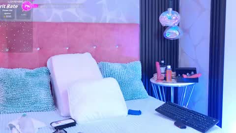 Lia online show from May 5, 7:08 pm