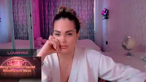 libra_mia online show from June 17, 3:06 pm