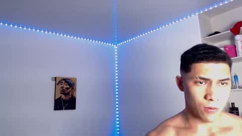 liiam_jesus online show from December 17, 1:23 am