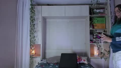         online show from February 19, 11:53 am