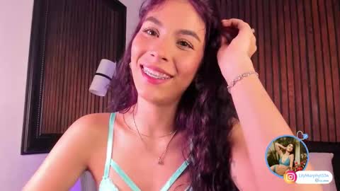 liily_murphy online show from November 28, 4:42 am