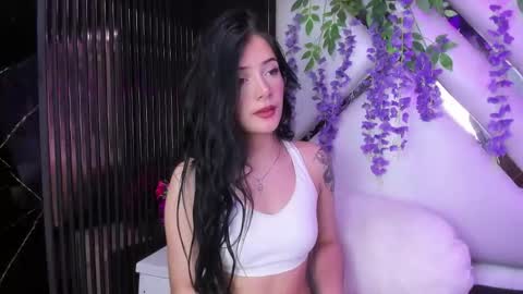 Brittany online show from April 7, 3:25 pm