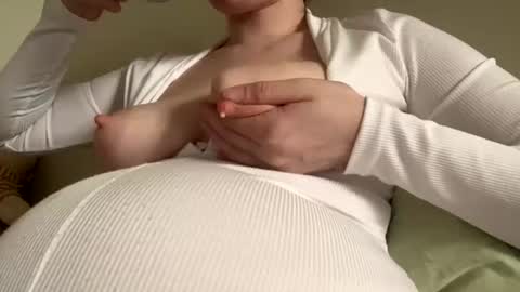 liissa207673 online show from June 13, 8:36 am