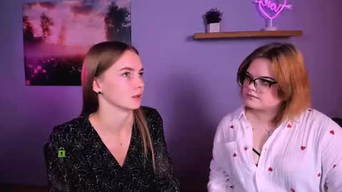 lika_pop online show from November 14, 9:55 am