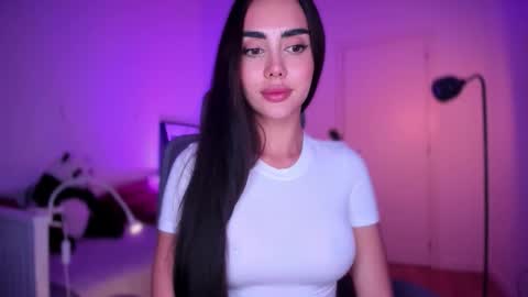 Gabriela online show from November 26, 7:54 pm