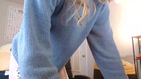 lil gemmie online show from January 6, 8:07 pm