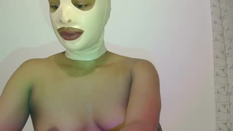 Lilith online show from June 17, 2:16 am