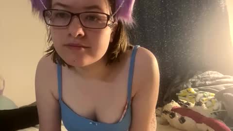 lilaccandy online show from November 19, 8:46 am