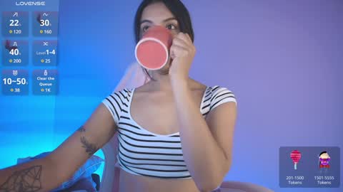 Snapshot of lilassoul_ chatting on January 18, 7:38 am       NEXT TRANSMITION 03 DEC online show from January 18, 7:38 am