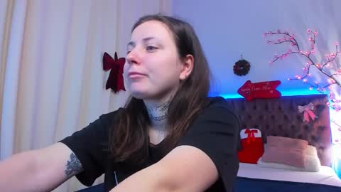 LilaVame online show from December 14, 11:44 pm