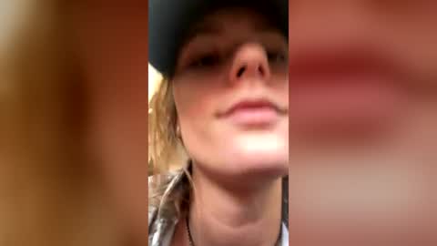 lilbongo123 online show from July 2, 7:08 pm