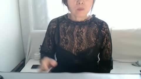 Snapshot of lilca23 chatting on October 16, 7:19 am lilca23 online show from October 16, 7:19 am