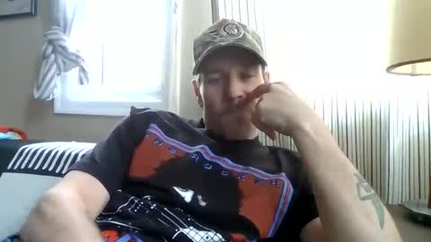 lildeer1980 online show from May 2, 9:53 pm