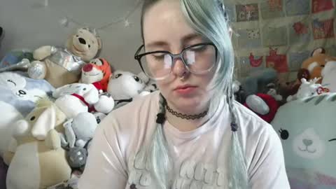 emily ryanson online show from June 25, 9:09 pm
