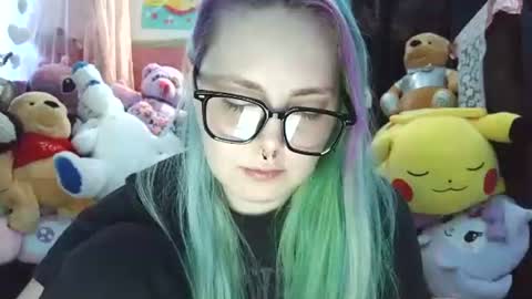 Snapshot of lilemmy1999 chatting on March 11, 7:25 pm emily ryanson online show from March 11, 7:25 pm