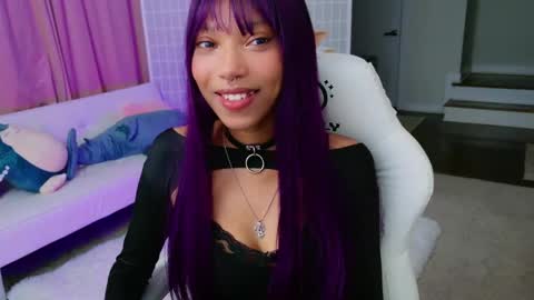 Snapshot of lileviemarie chatting on February 22, 3:01 am evie online show from February 22, 3:01 am