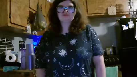 LilGremmie online show from October 17, 4:05 am