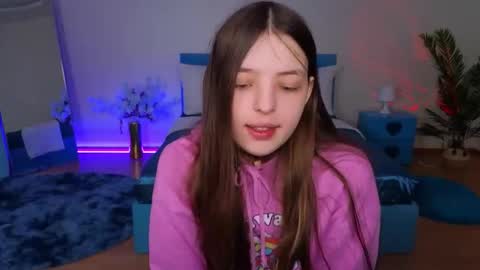 Lili Bakery online show from March 31, 3:40 am