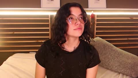  Lili  online show from February 27, 10:11 am