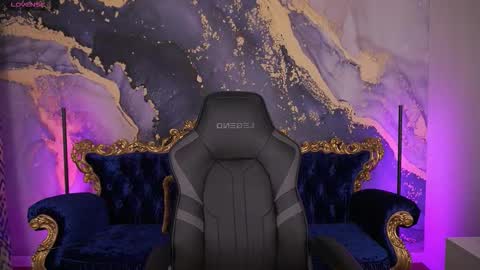 lilielfie online show from October 21, 8:01 pm