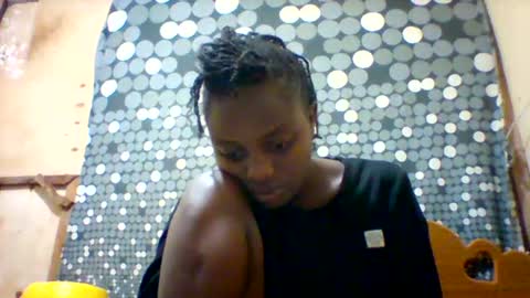 liligal online show from July 28, 4:21 am