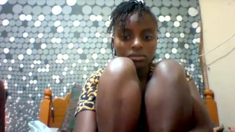 liligal online show from July 22, 5:42 am