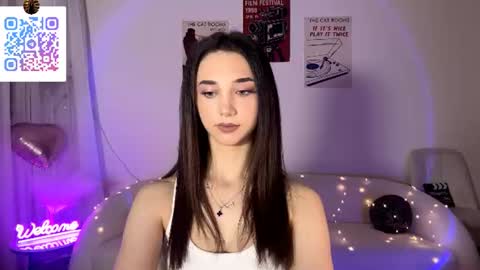 Lina online show from June 18, 10:48 pm