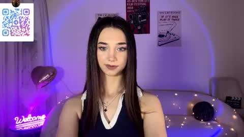 Lina online show from June 20, 11:00 pm