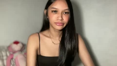 Chloe online show from July 10, 3:39 pm