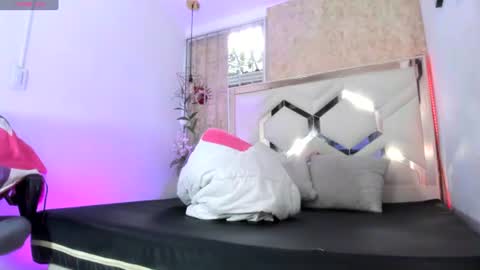 lilith_libelula online show from June 12, 11:31 am