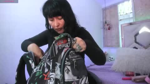 lilith_libelula online show from June 8, 11:55 am