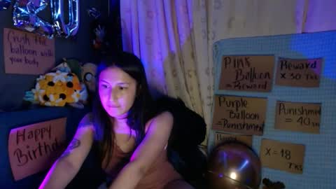 Snapshot of lilith_nox chatting on October 16, 2:00 am Lilith Nox online show from October 16, 2:00 am