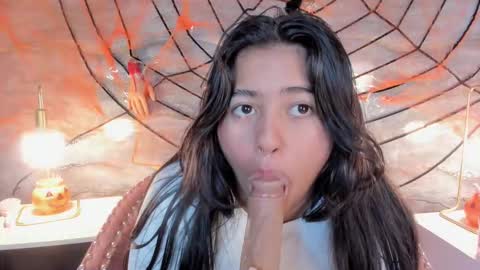 Snapshot of lilithcb_ chatting on October 20, 11:10 pm lilithcb_ online show from October 20, 11:10 pm