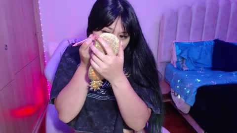 lily online show from October 29, 3:52 am