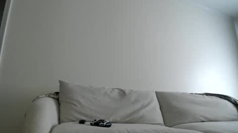 Jay  please help me reach 50 thumbs up online show from November 16, 8:22 pm