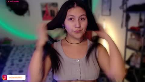 lillith_777 online show from July 25, 11:57 pm