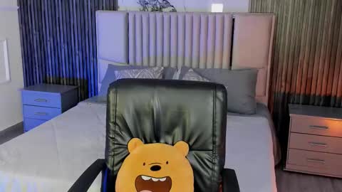 Lilly Ortiz online show from February 7, 7:50 pm