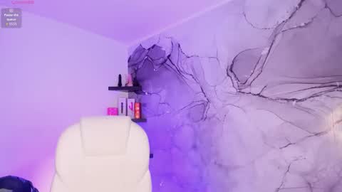  Lilo  online show from January 15, 3:48 am