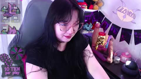 Lilo  online show from November 4, 11:50 pm