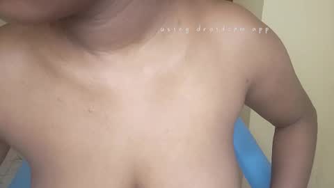 lilpretty16 online show from June 13, 12:43 am