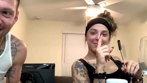 lilslutxxxbangz online show from February 3, 2:19 am