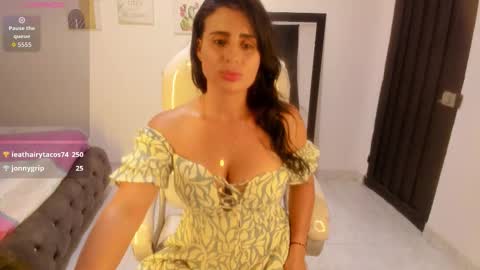 Lilu online show from November 20, 1:37 am